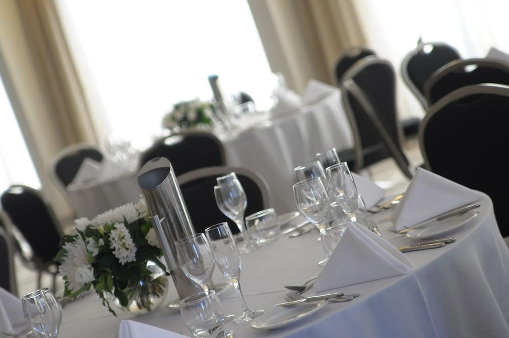 The Terrace Hotel Аделаида Экстерьер фото
